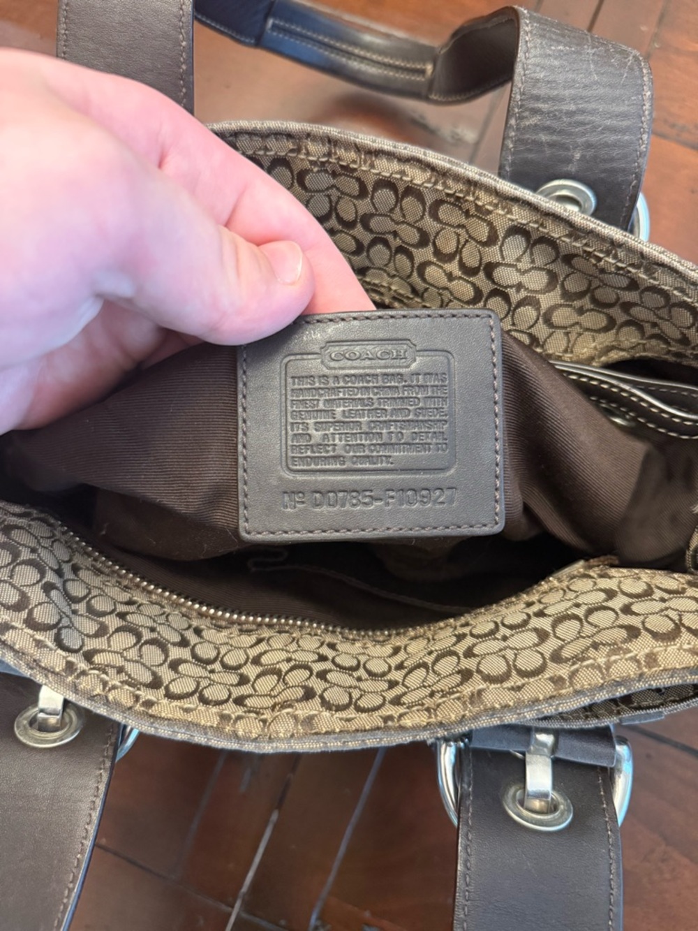 Coach Y2k monogram SoHo canvas/leather tote bag. - Picture 7 of 16